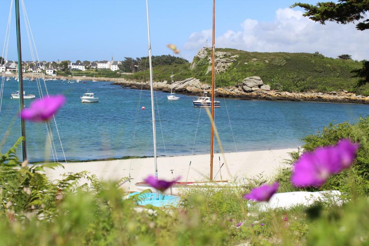 Gite Ty Hent Houarn Landunvez エクステリア 写真